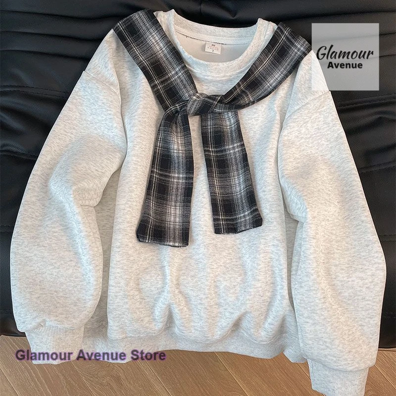 เสื้อสเวตเตอร์คอทรงกลมลายสก็อตแบบอเมริกันสำหรับผู้หญิง ฤดูใบไม้ผลิและฤดูใบไม้ร่วง ดีไซน์ใหม่ ทรงหลวม แฟชั่นทันสมัย สไตล์ลำลอง