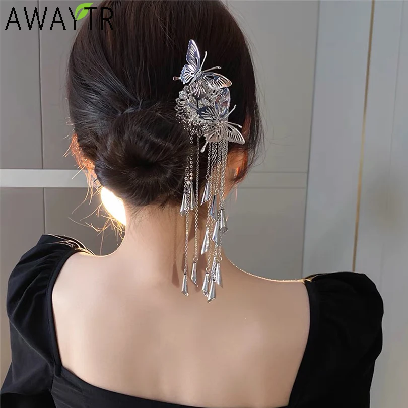 Metal Hair Sticks Vintage Butterfly Flower Hairpins Hair Bun for Women Exquisite Long Tassel Headwear Wedding Hair Accessories