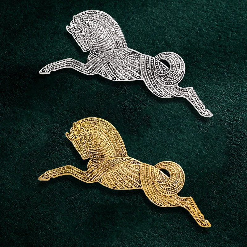 Vintage Metal Running Horse Brooch Pins Trendy Fashion Women Brooches Gift