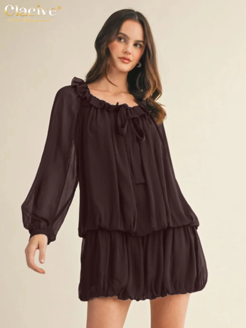 فستان نسائي بني فضفاض من Clacive موضة 2026 فساتين قصيرة غير رسمية برقبة دائرية وأكمام طويلة فستان كلاسيكي أنيق بطيات