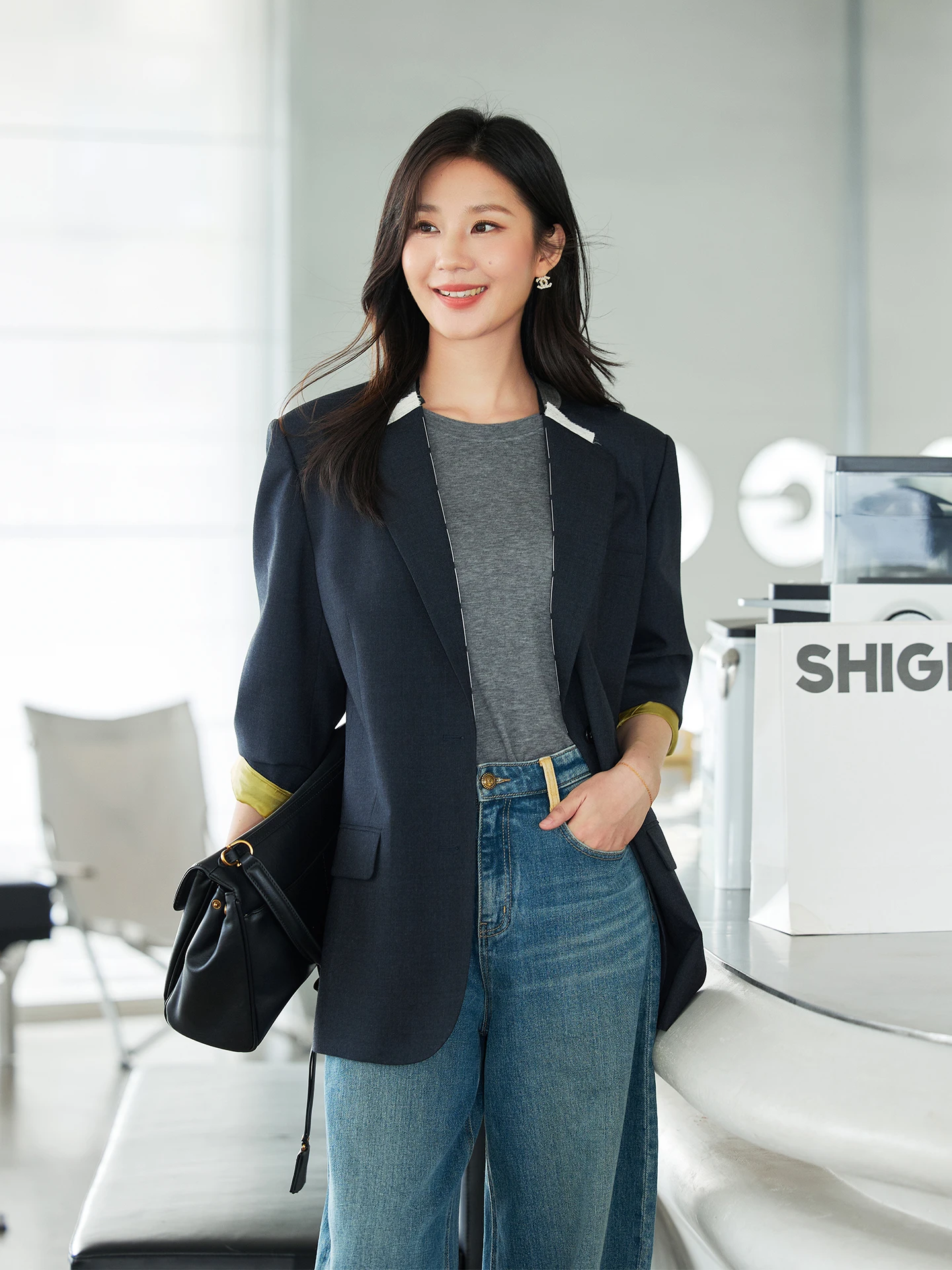 

Новый женский шерстяной костюм Diisia 2026: повседневный пиджак свободного кроя с длинным рукавом на одной пуговице, высокое качество