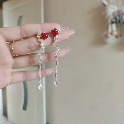 الأصلي الحب الأحجار الكريمة الأقراط الإناث المتخصصة تصميم تحسس الأقراط عالية الفاخرة الأذن كليب 2022 موضة رائعة هدية