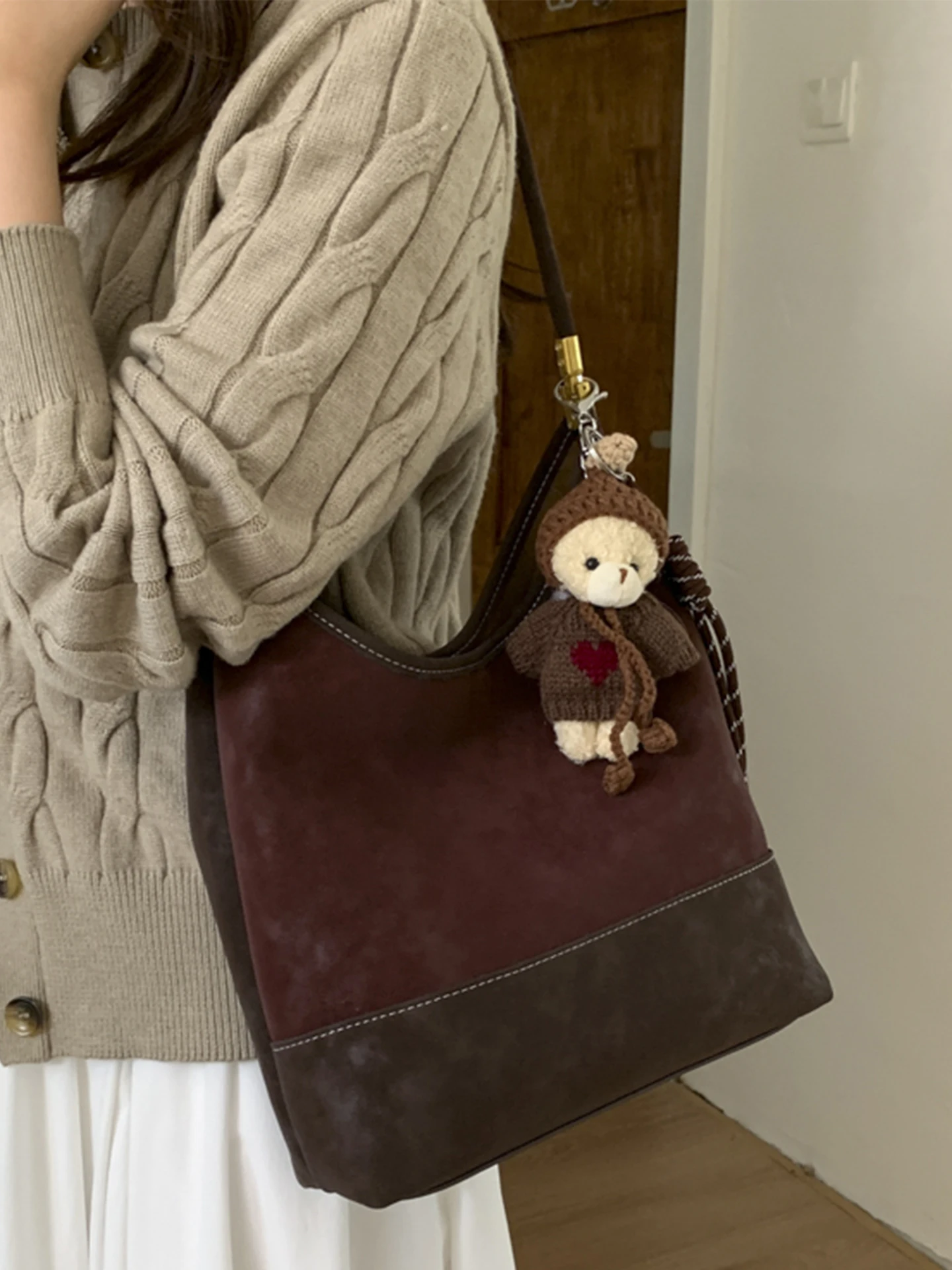 

Trendy Large Capaci Women's Buet Bag 2025 New Autumn Winter Retro Single oulder Materni Bag Casual Buet Bag