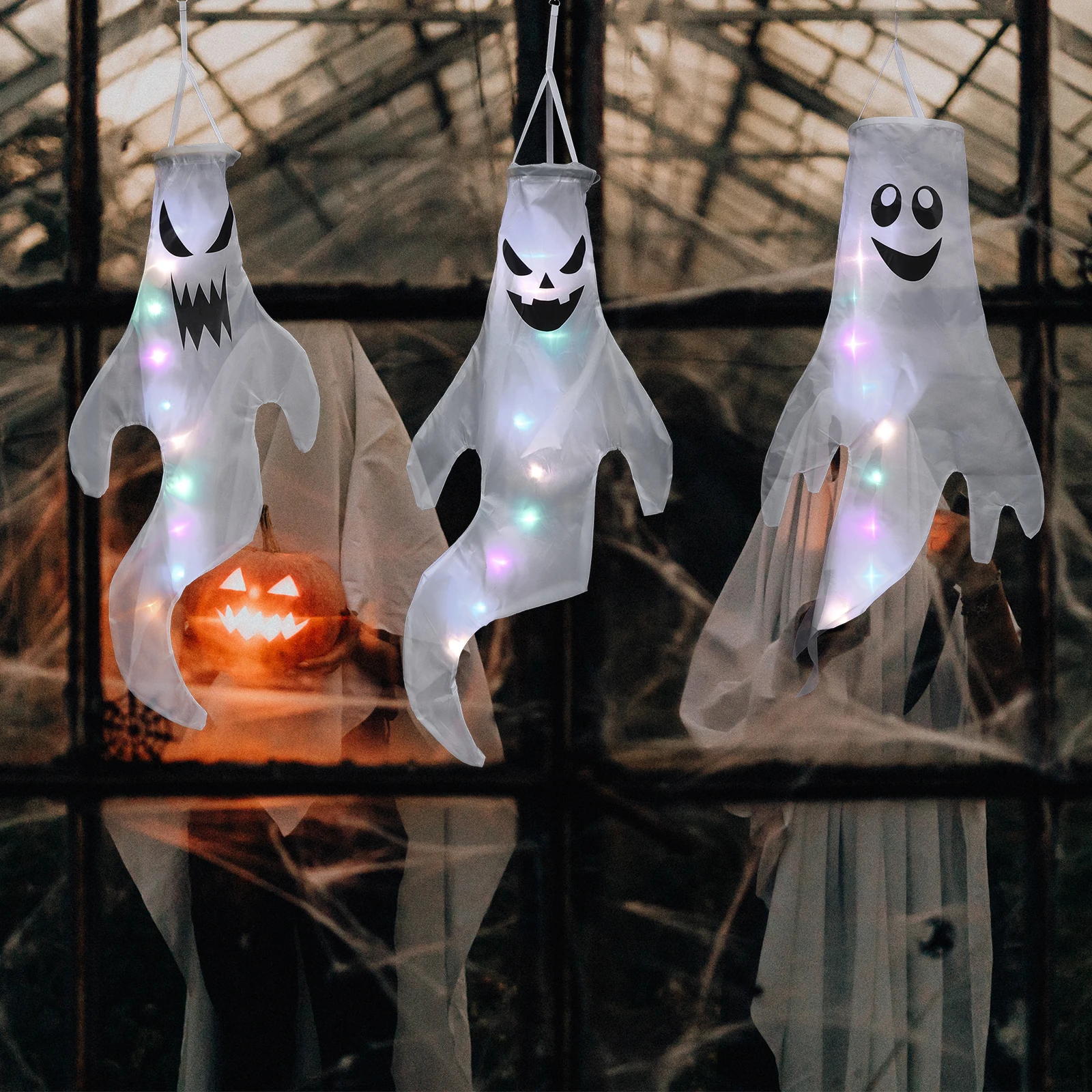 

Halloween Windsocks Ghost Pattern LED Light Decorations Outdoor Garden Hanging Flags Stylish Party Accessories Lightweight