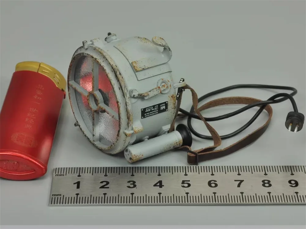 DID D80149 WWII Series Signal Light Toys Model Not Real For 12