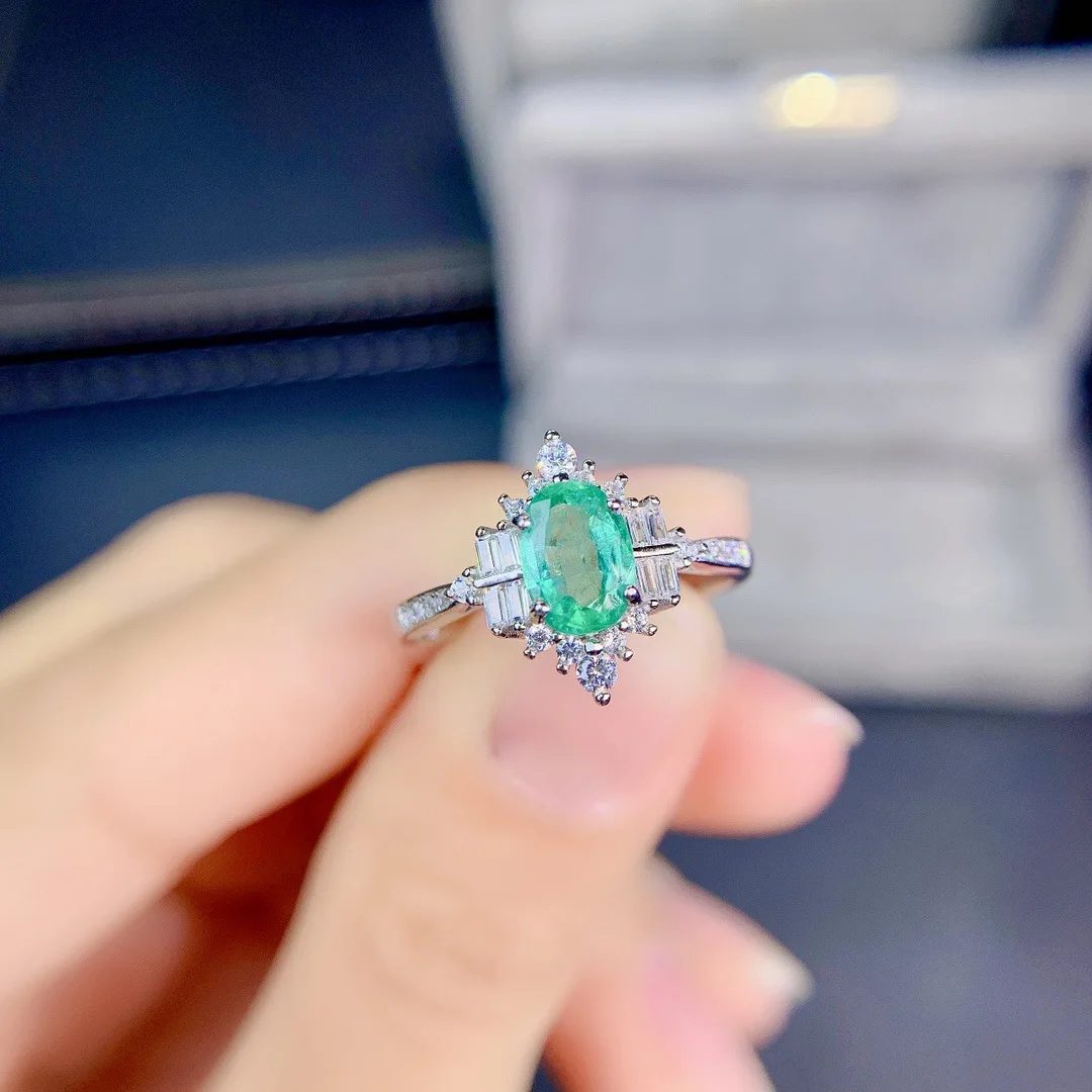 

Stunning Natural Emerald Ring for Women Crafted in S925 Sterling Silver A Luxury Designer Statement Piece Perfect Gift
