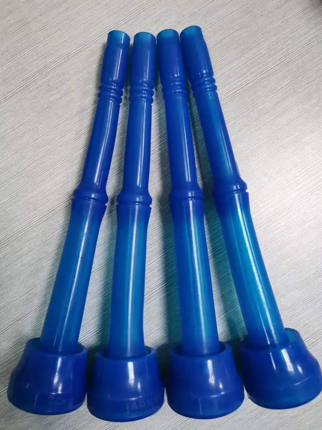 4pieces One Pack Silicone Liner K23 Cow Milking Machine Blue Inflation EU Food Standard Milking Liners 4000 times Up