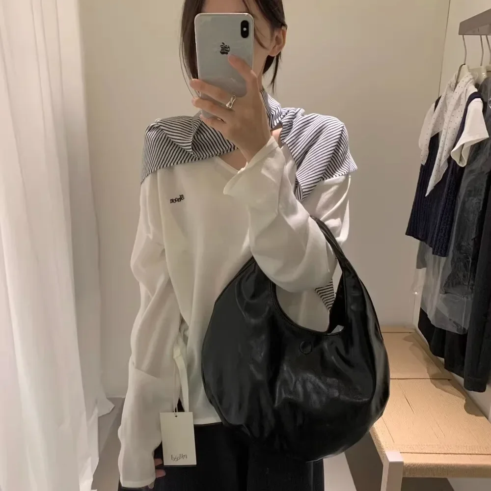 

2025 autumn simple embroidered V-neck long-sleeved sweater versatile casual top (with shawl)