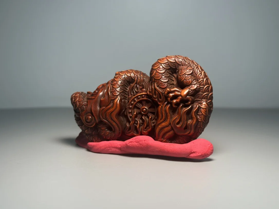 Collection of Old Antiques Wooden Carving Ornaments, Head and Chopper Pieces