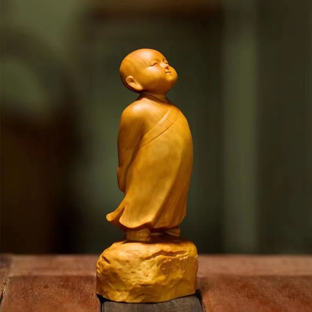 Cypress wood carving Zen small monk ornament, tranquility to boxwood home desktop decoration