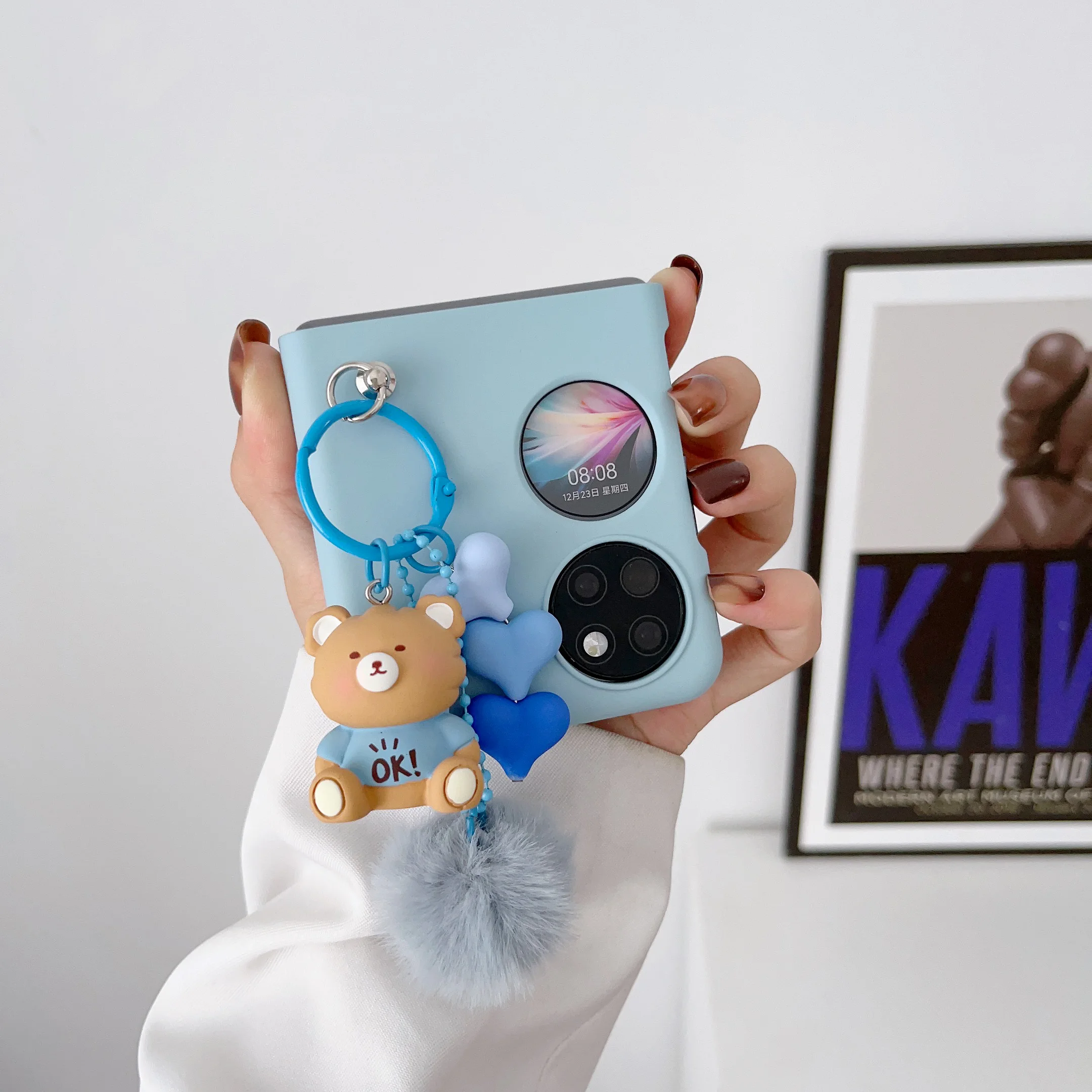 

Cartoon Doll Hairball Phone Case Folding Design for Huawei P50 Pocket Samsung Galaxy Z Flip 6/5/4 OPPO FindN2Flip N3Flip