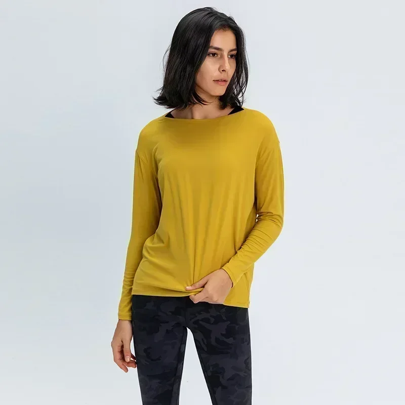 Lemon Back in Action Long Sleeve T-shirt Loose Breathable T-shirt Top Sports Flowing Tee Moisture Wicking Athletic Shirts