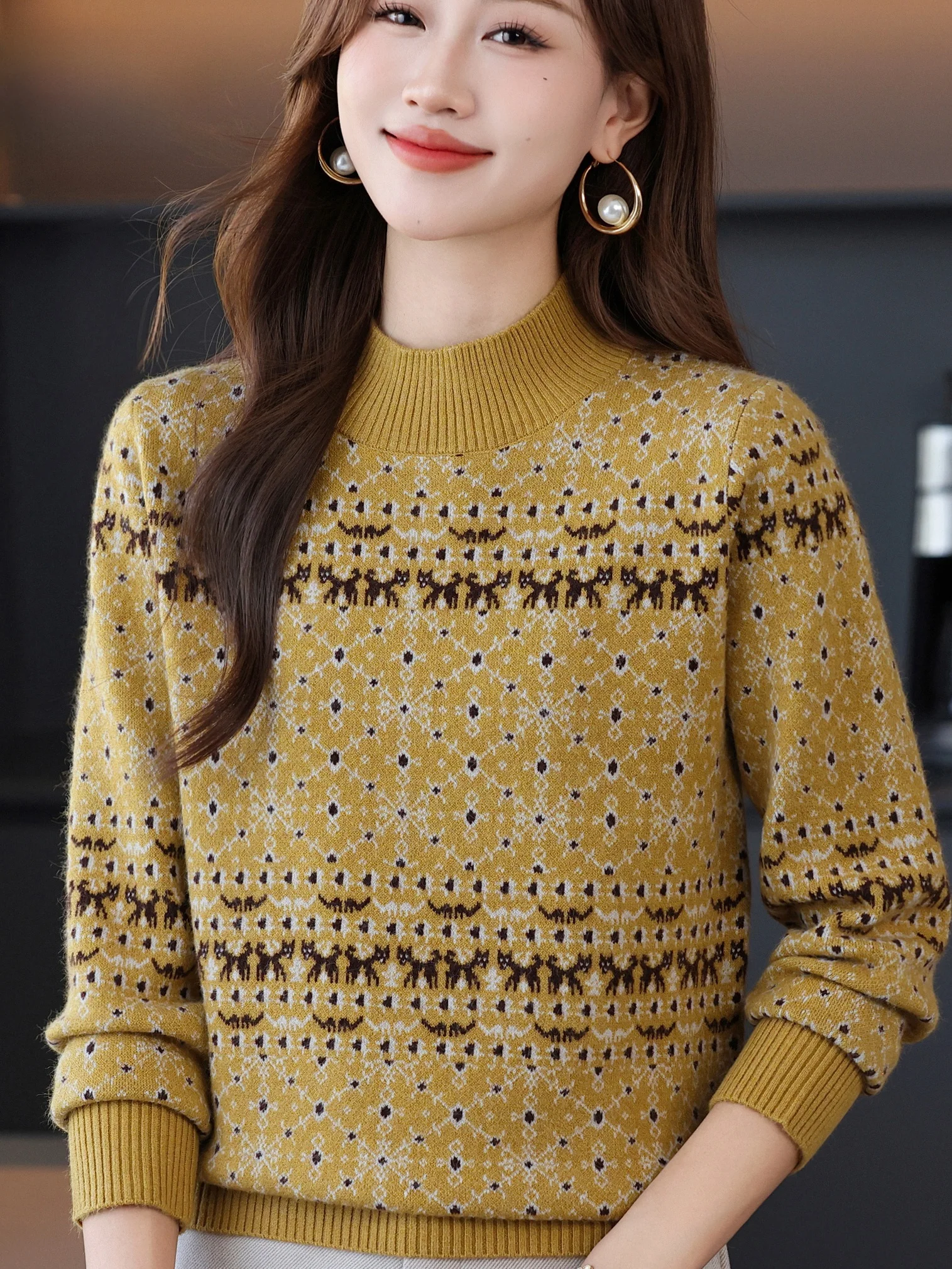 

Autumn Winter Thiened Warm round Ne Knitted Sweater Loose Faionable Mom Clothes Ethnic Sle Small Flower Patterned Top