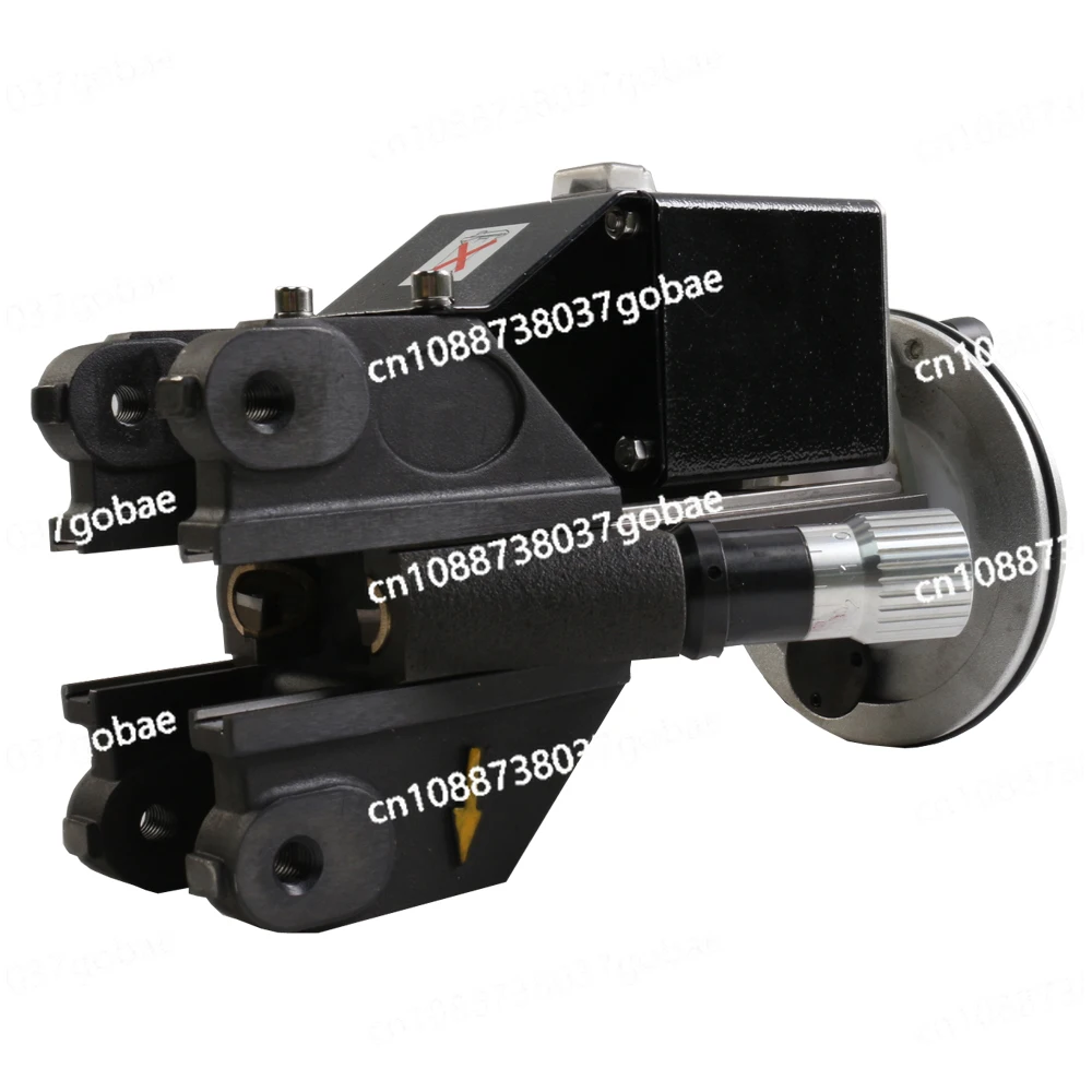 

Устройство для проточки тормозных дисков AM8700 BL-718, станок для проточки тормозных дисков на автомобиле, приводной блок токарного станка.