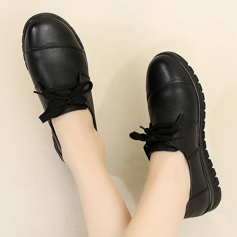 2023 Spring Sneakers Women's Flat Shoes Loafers Casual Lace Up Leather Flat Slip-On Mom Shoes Women Breathable Black Shoes