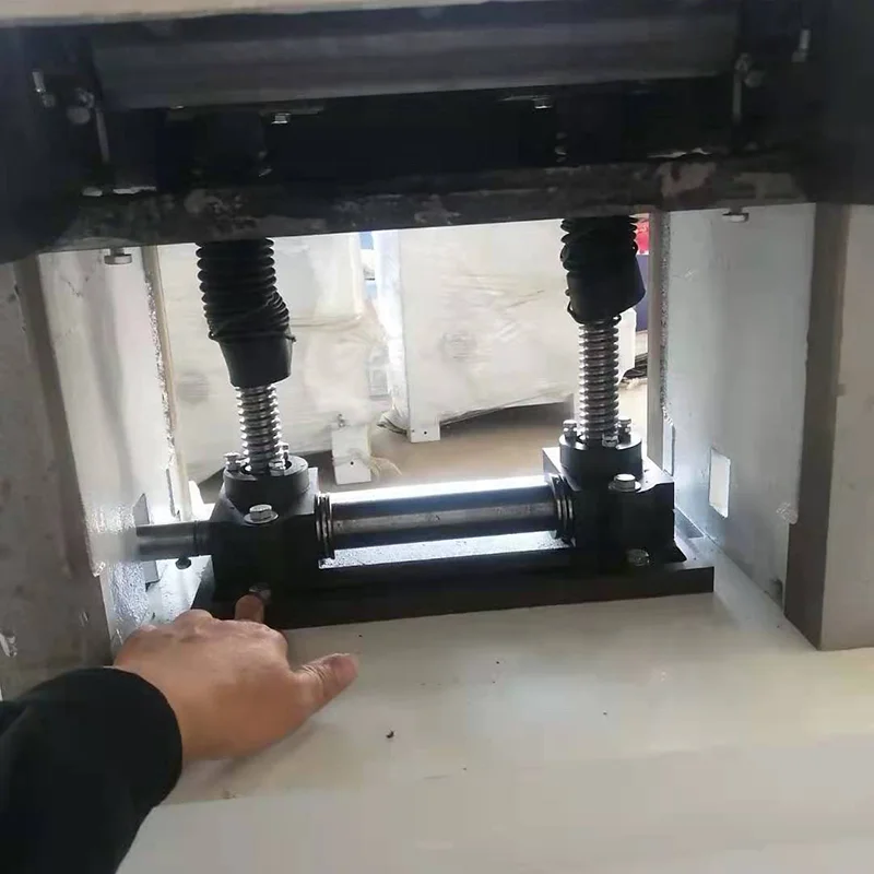 400mm Woodworking Machine Spiral Cutter Head Planer Thicknesser