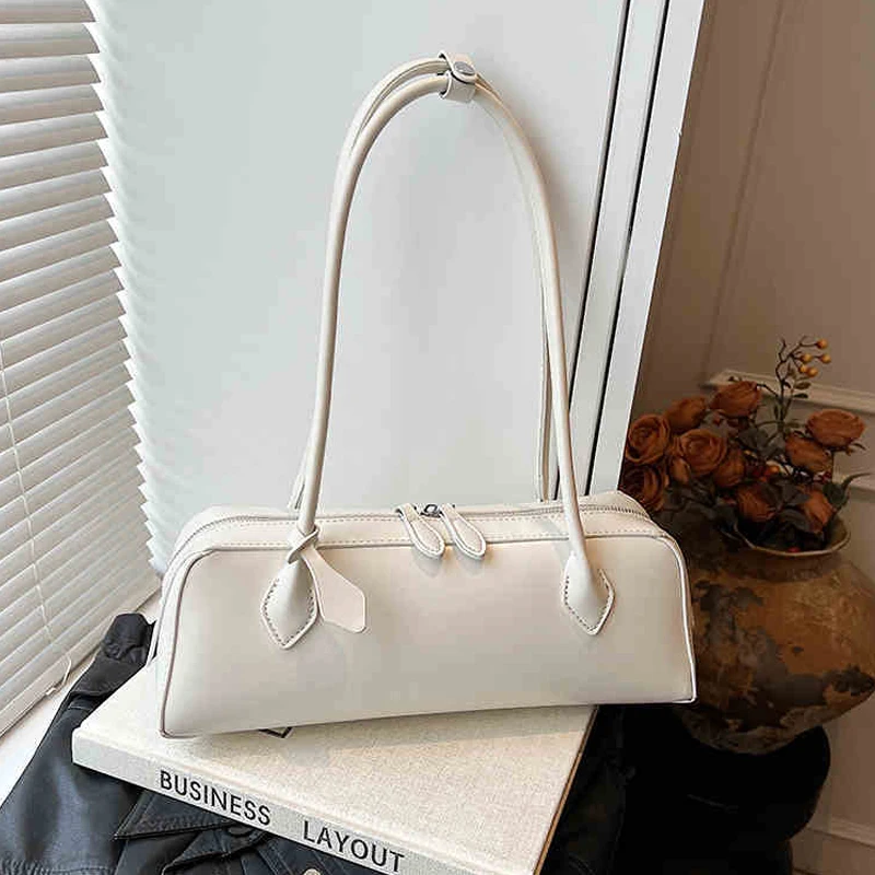 مزاجه تنوعا حقيبة تحت الإبط للنساء الفرنسية الخفيفة الفاخرة ريترو حقائب كتف واحدة الملمس بولي PU حقيبة يد حمراء 2025 جديد