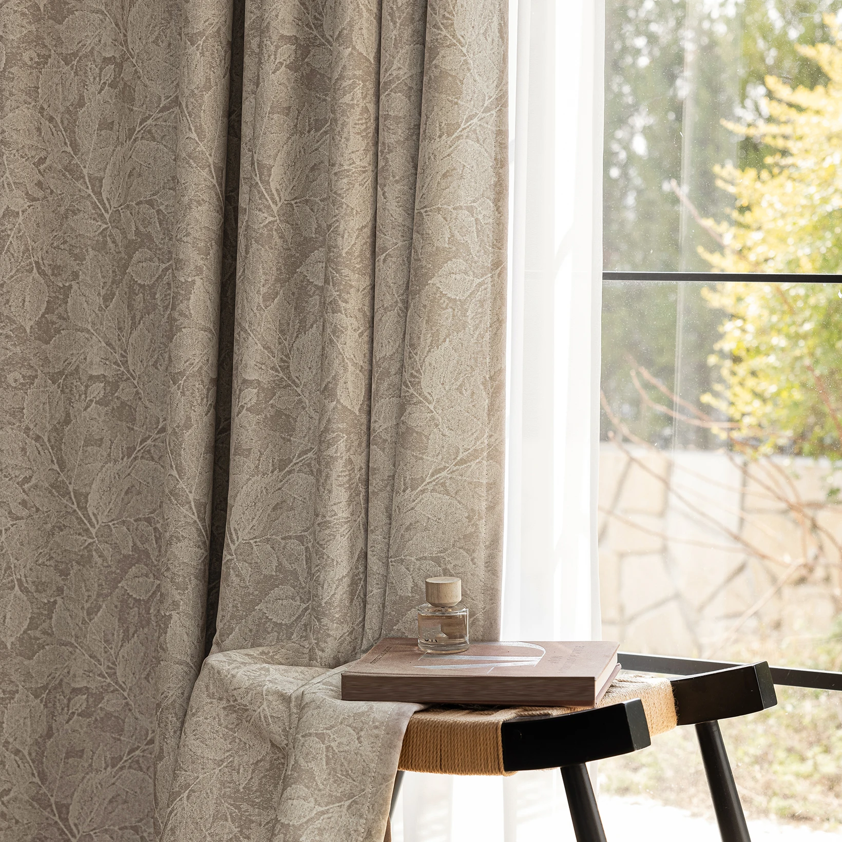 

French Retro Leaf Blackout Curtains for Room Darkening, Protect Privacy, Thermal Insulation Window Treatment
