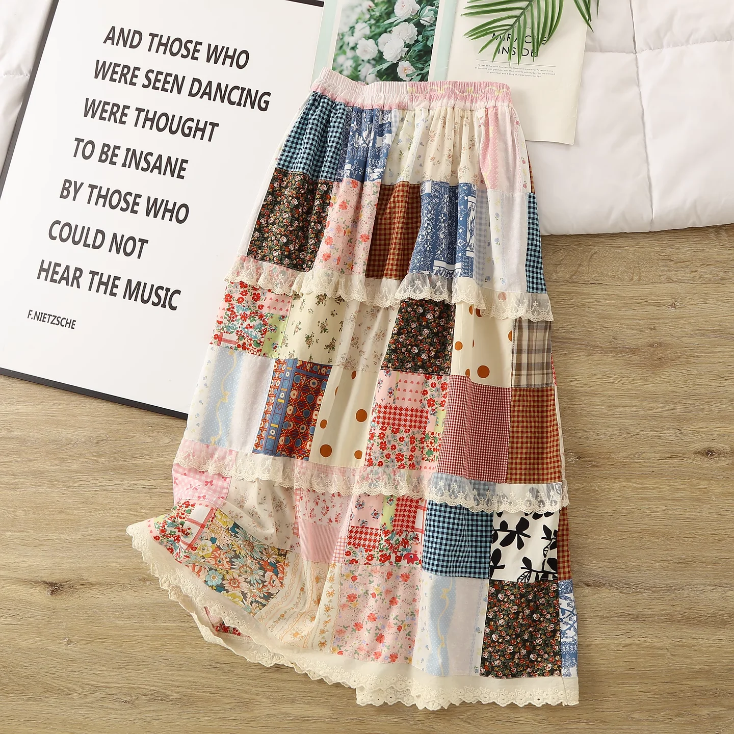 

2025 Mori kei clothing elastic waist print patchwork long skirts for women autumn cotton lace patchwork midi skirts