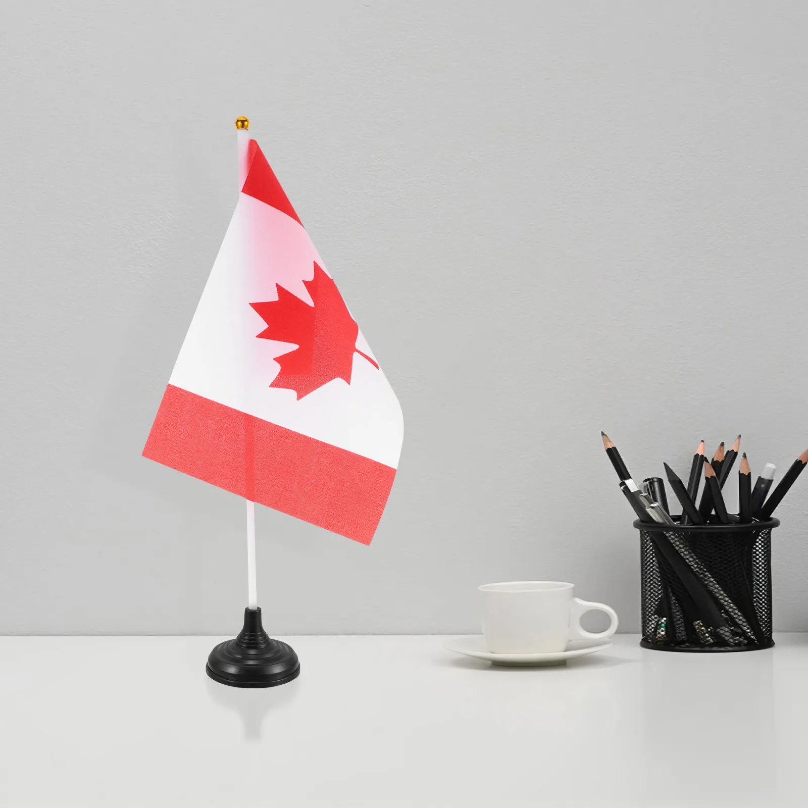 Round Black Plastic Flag Base Stable Design Sleek Look for Office Desk Reception Classroom Mini Flag Stand Table Holder