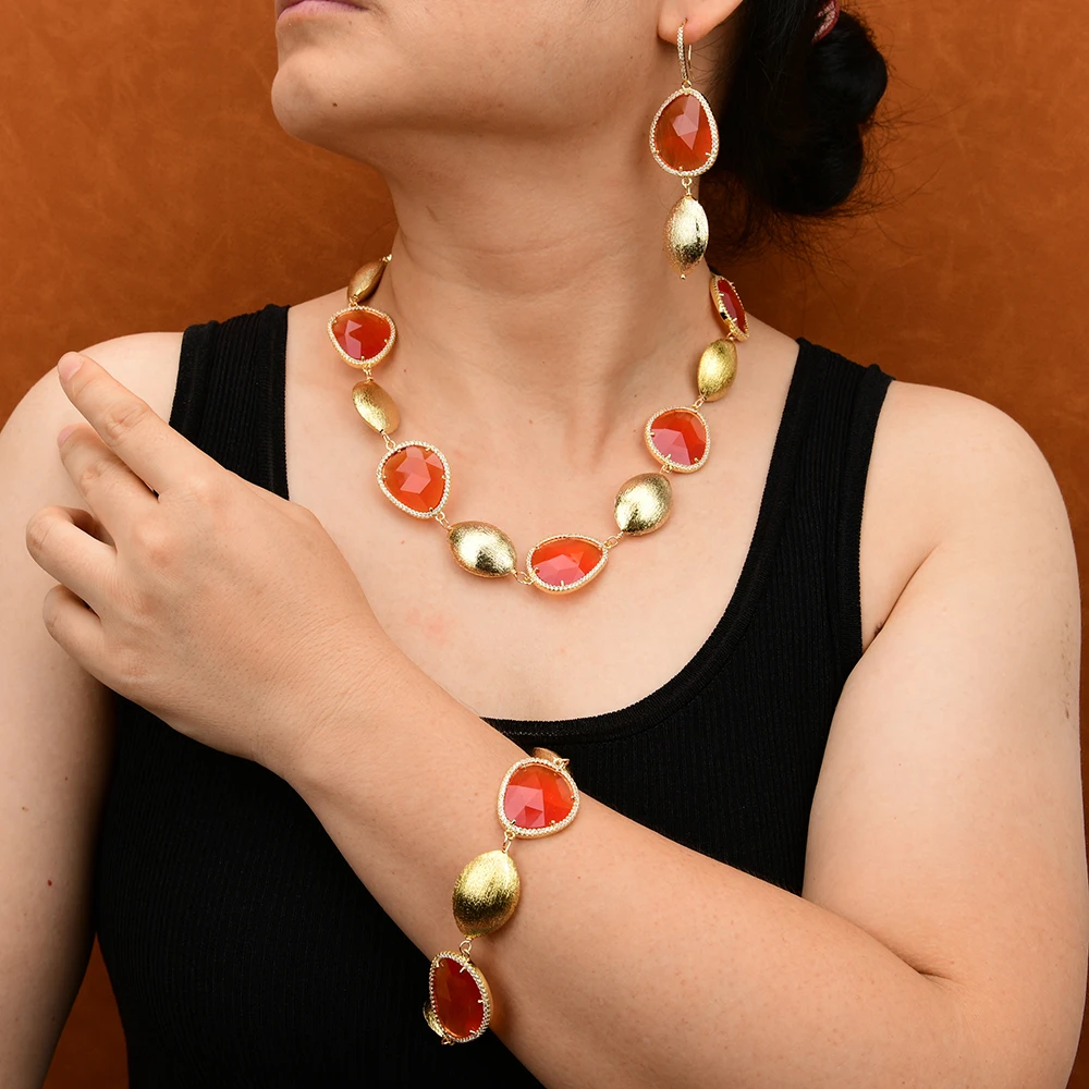 GG البرتقال الطبيعي القط العين حجر تشيكوسلوفاكيا معبد مطلية بالذهب نحى البيضاوي الخرز قلادة سوار طقم أقراط هدايا سيدة اليدوية