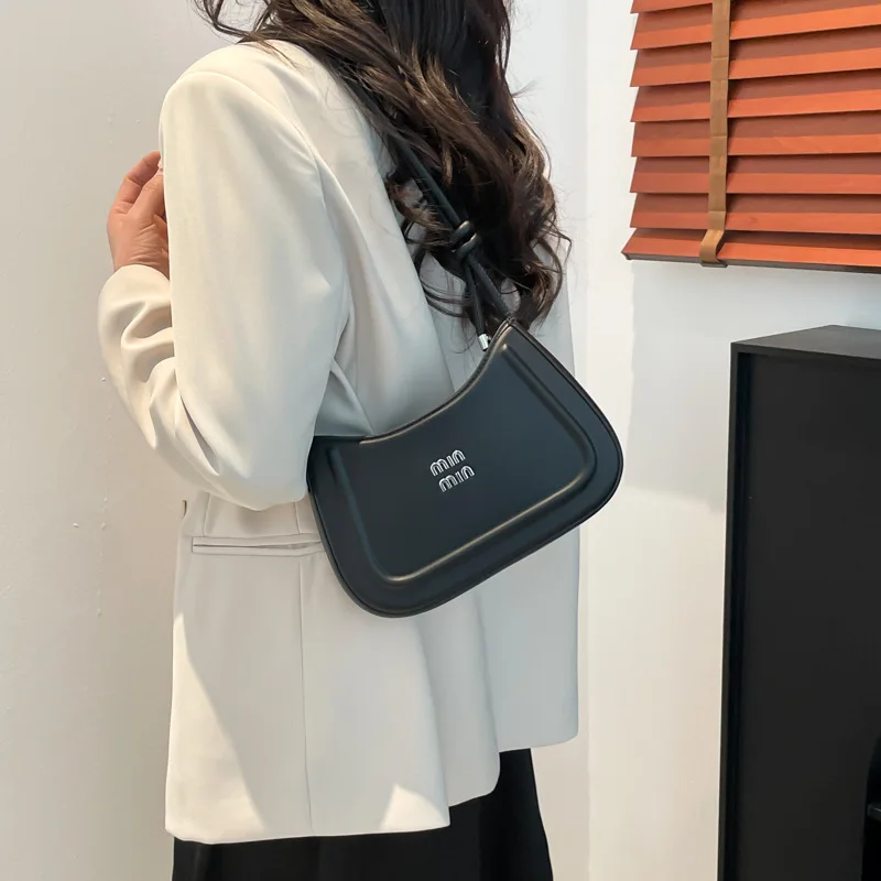 

Korean Style Women's Crescent Bag High-End Multifunctional Crossbody Shoulder Handbag Autumn Fashion Versatile Commuting Bag