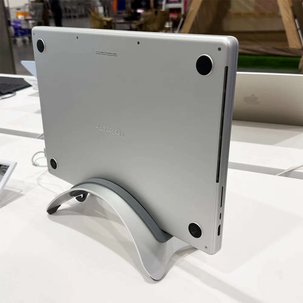 Soporte vertical de aluminio para portátil Apple MacBook Pro Air Neo M5 2026 m4 15 13 14 16, soporte que ahorra espacio, soporte vertical.