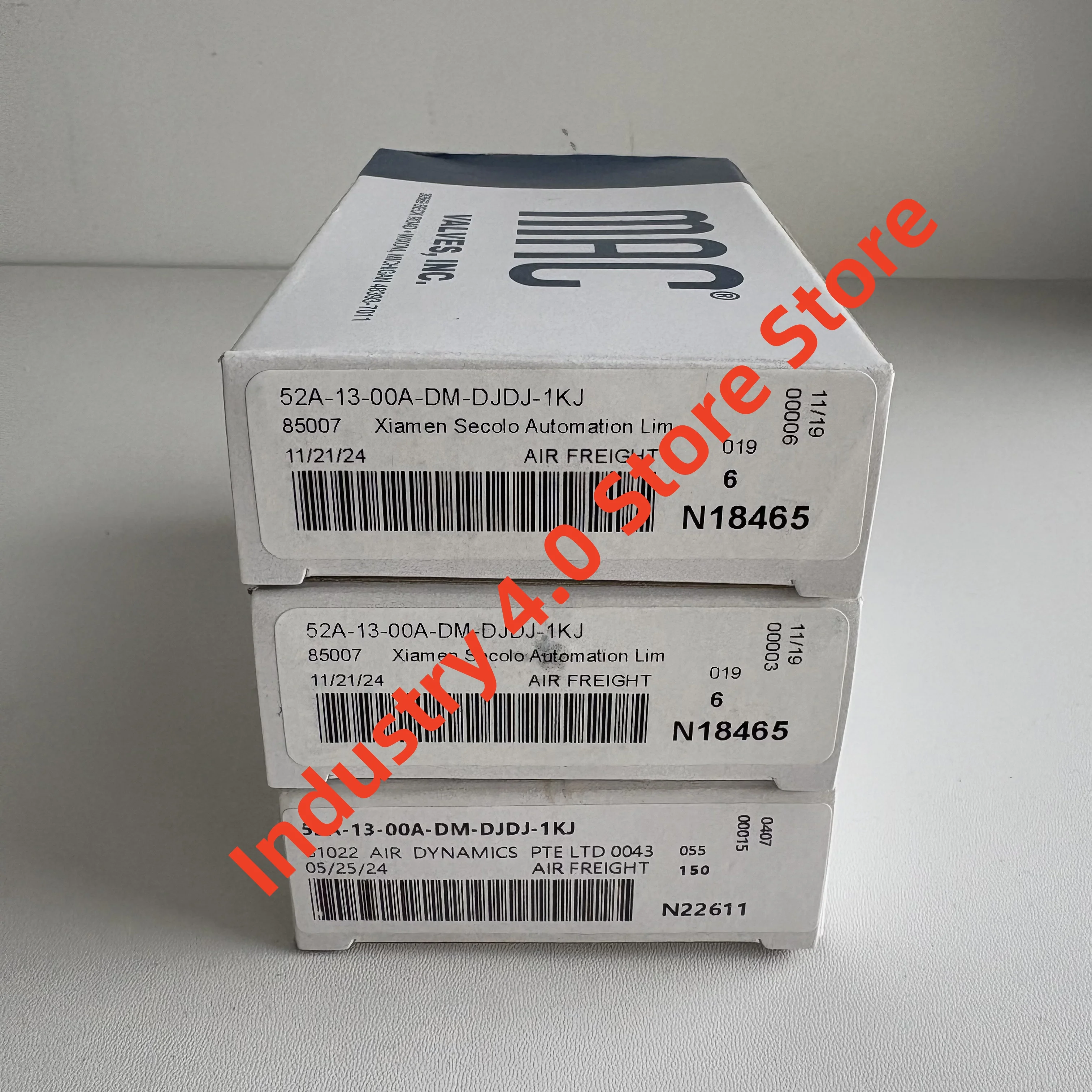 

Новый оригинальный электромагнитный клапан 52A-13-00A-DM-DJDJ-1KJ