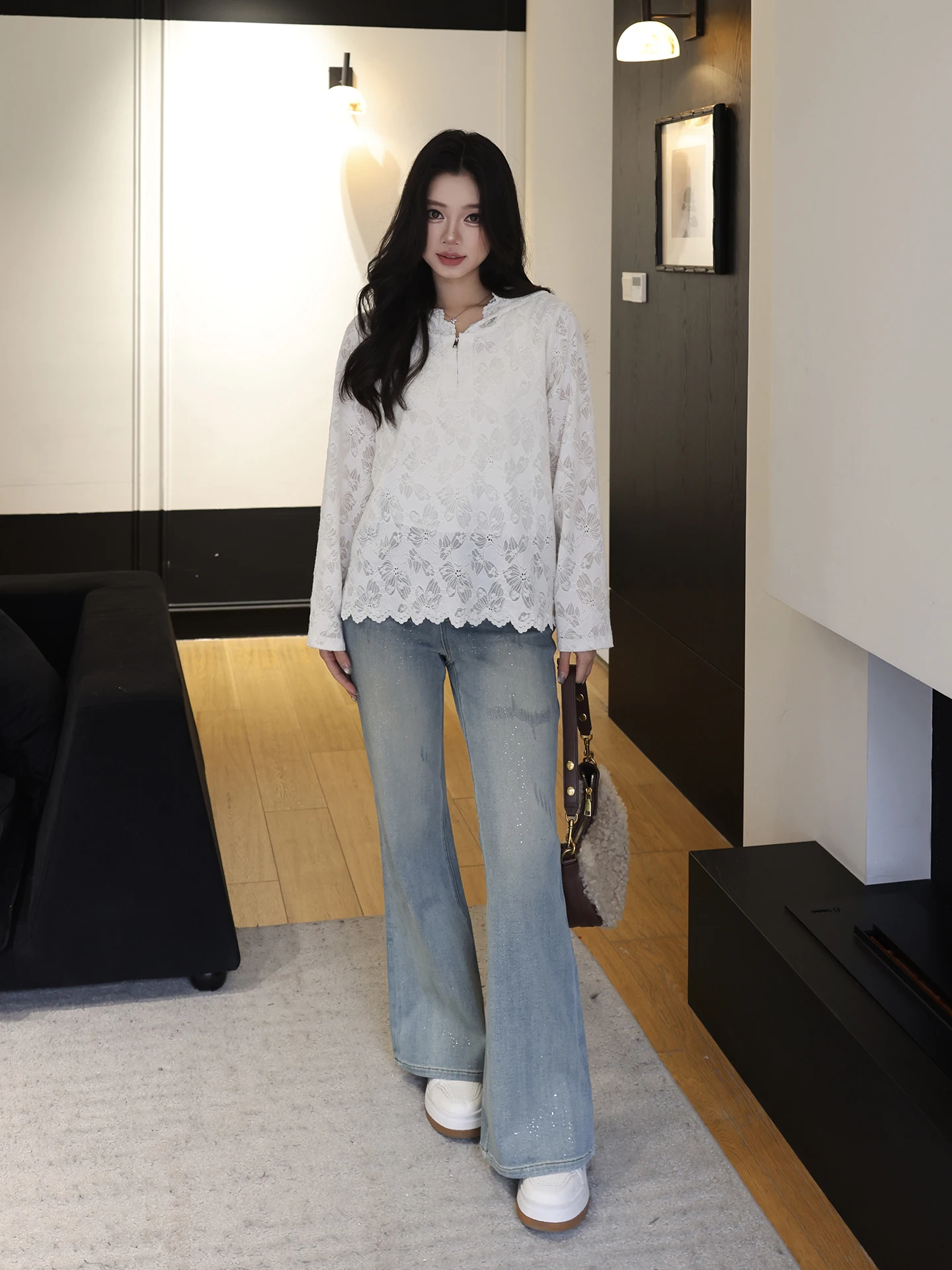 

Slimming High Waist Bell Bot Jeans Women's Fce Lined Waed Cotton High Elastic Long Velvet Denim Pants by Old Yang