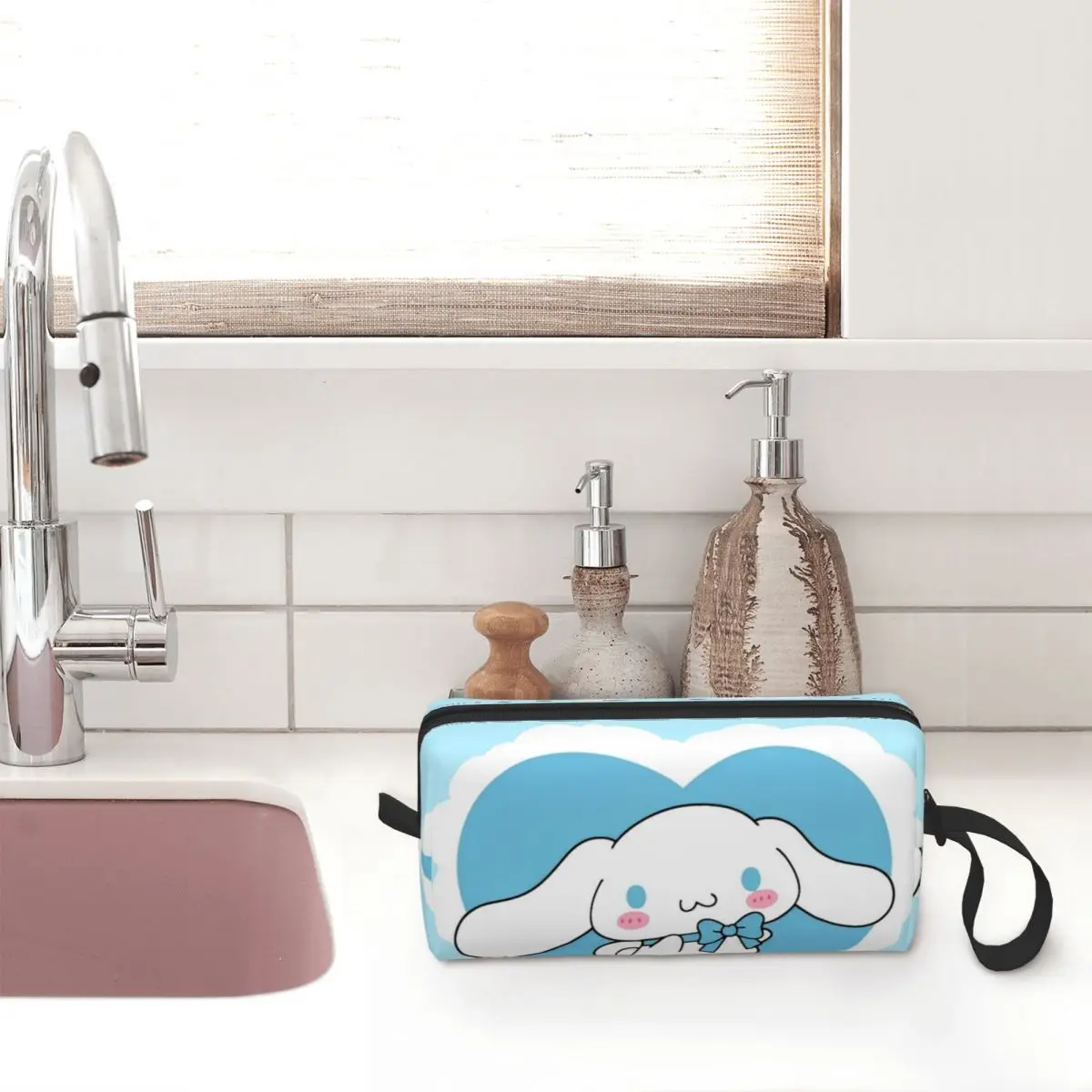 Sanrio Kawaii Cinnamoroll Makeup Bag Pouch Cosmetic Bag Travel Toiletry Small Makeup Pouch Storage Bag Men Women