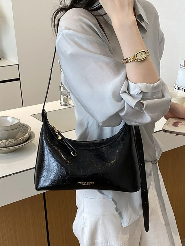 New Light Luxury Burgundy Shoulder Bag Women Simple Retro Chic Letter Design Zipper Crossbody Bags Casual Commuting Underarm Bag