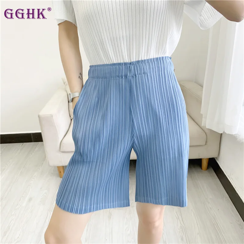 

GGHK 2024 Summer Pleated Pants Straight Pants Women Casual Five Pants High Waist Skinny Hundred Comfortable Casual Female Shorts