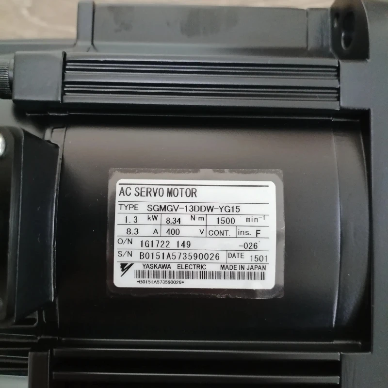 

Новый серводвигатель Yaskawa SGMGV-13DDW-YG15 с ускоренной доставкой