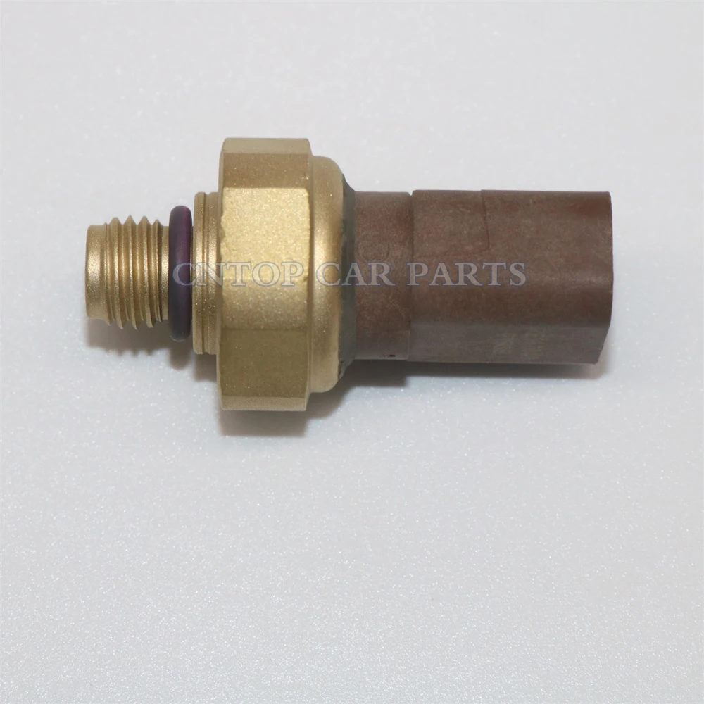 

Original RE537640 Engine Oil Pressure Sensor for John Deere 6150M 6150R 6150RH 6170M 6170R 6190R 6210R 6230R 6250R 7200R
