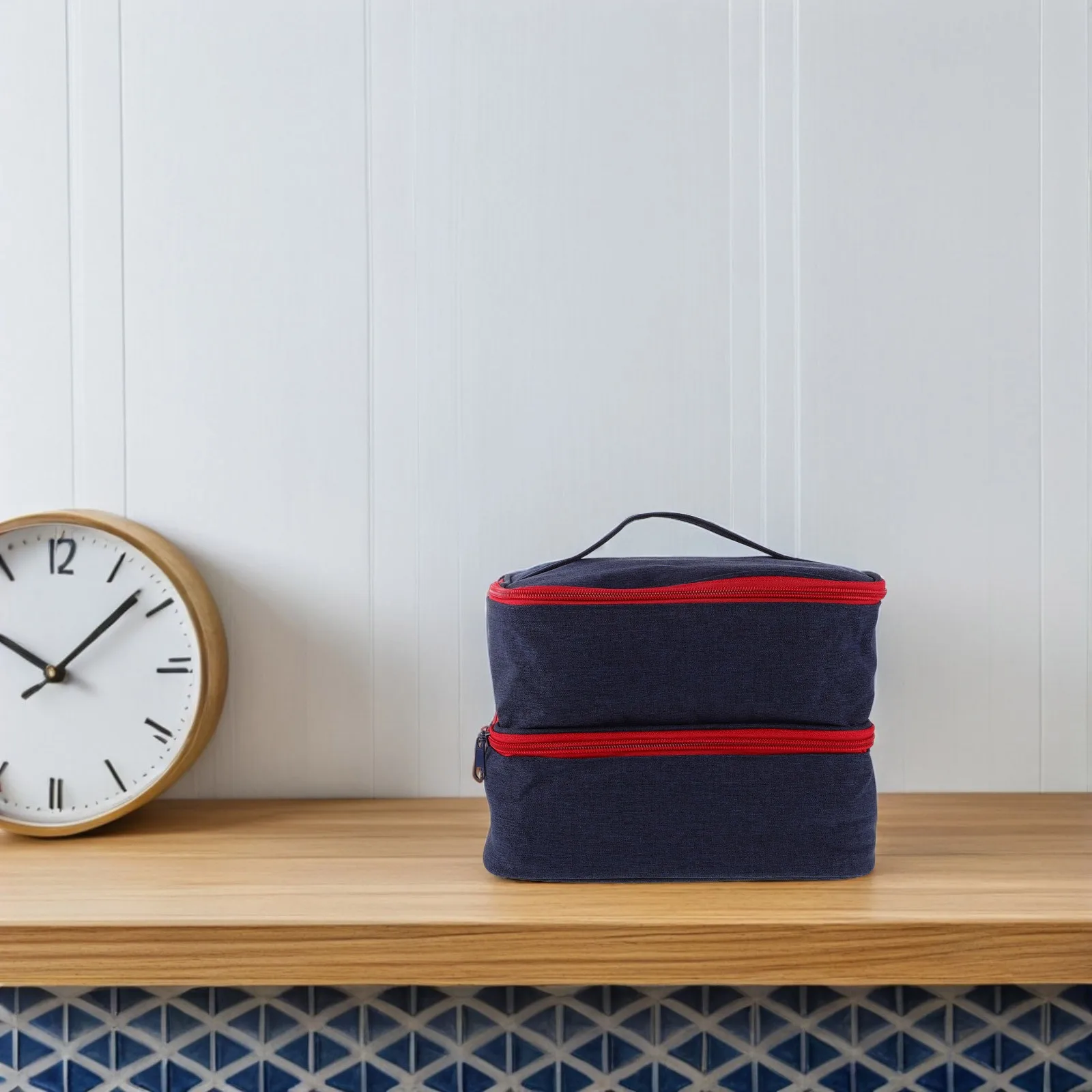 Portable Storage Bag for Spray Kit 30 Bottles Capacity Waterproof Multifunctional Organizer Travel Craft Stationery Nail Art