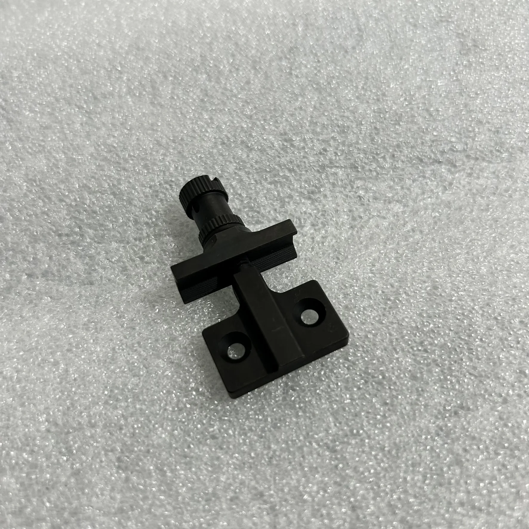 PEQ Adaptador IR con soporte riel Picatinny acero mejorado - imagen 2