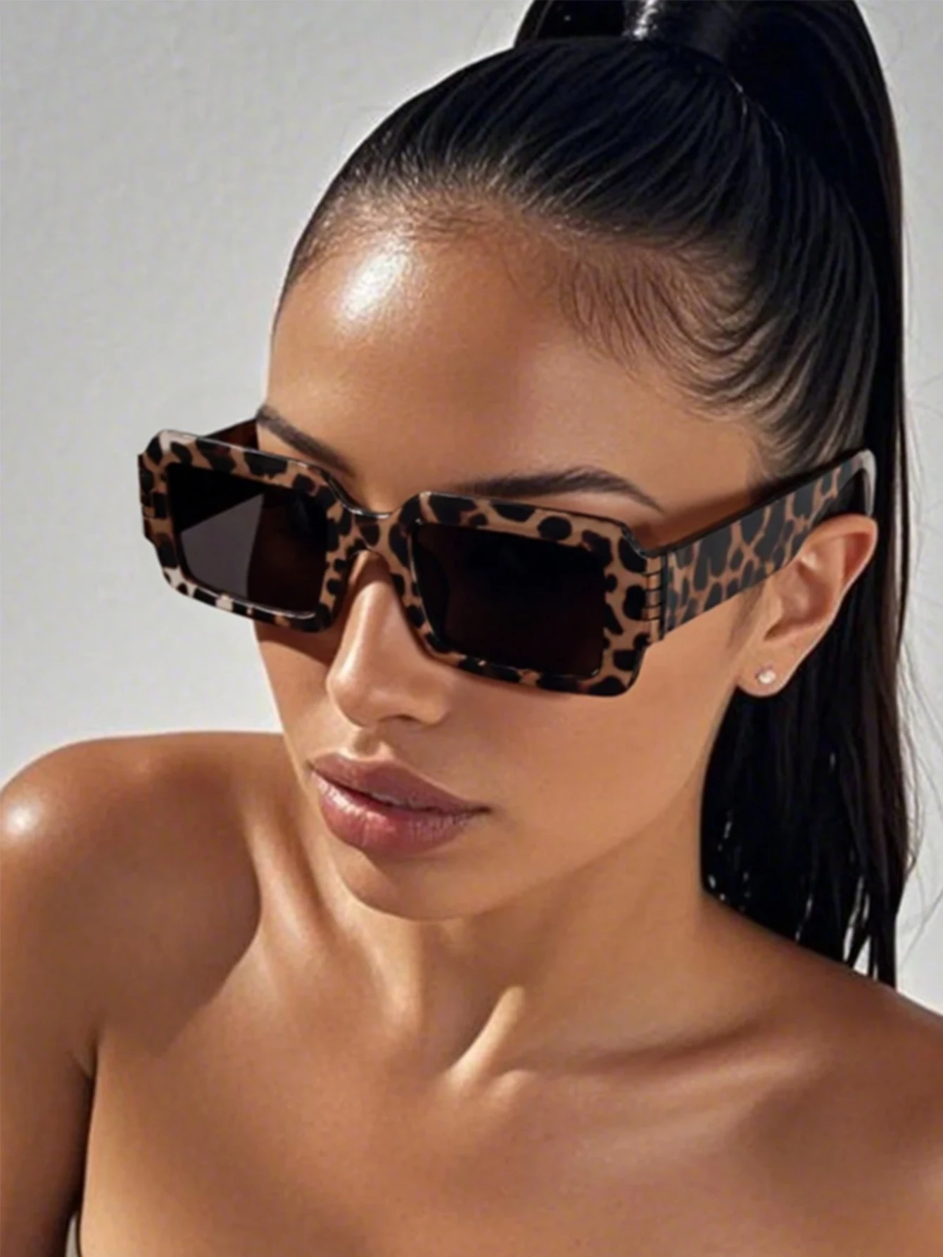 1 Stück Vintage-Mode-Sonnenbrille mit Leopardenmuster und rechteckigem Rahmen, trendiger High-End-Modeartikel, geeignet für Vintage-Outfits, täglich W