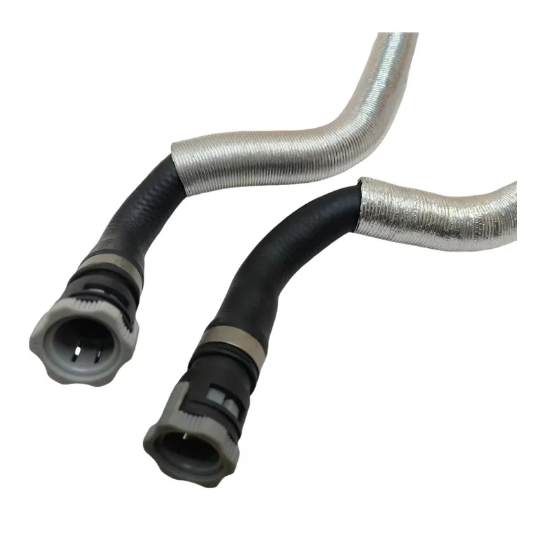 Manguera del calentador Tanque de agua Manguera de calefacción Conexión del tanque del calentador Tubo pequeño para Volvo S40 C30 C70 V50
