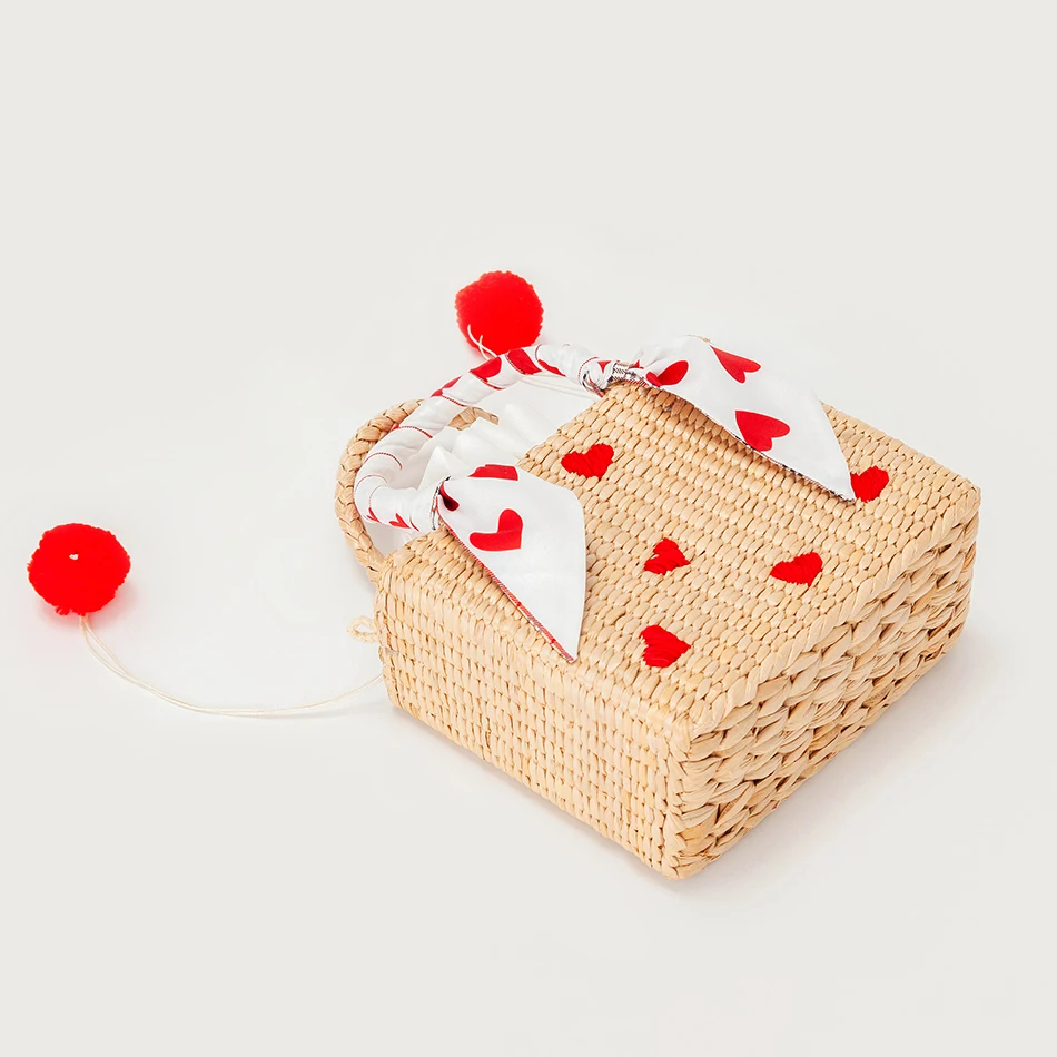 Heart Pattern Embroidery Straw Bags For Women Summer Handmade Beach Natural Rattan Shoulder Crossbody Bag High Quality Holiday