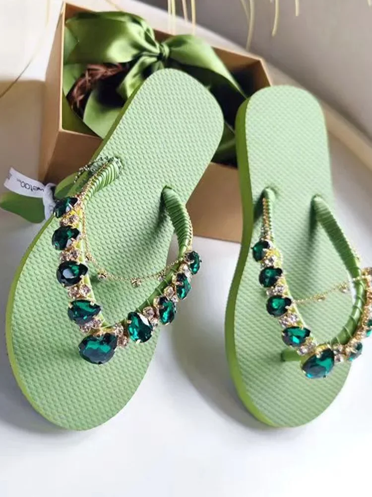 New Flats Slippers Women Shoes 2023 Summer Beach Clip Toe Slides Designer Flip-flops Crystal Chain Sandals Fad Women Slippers 42