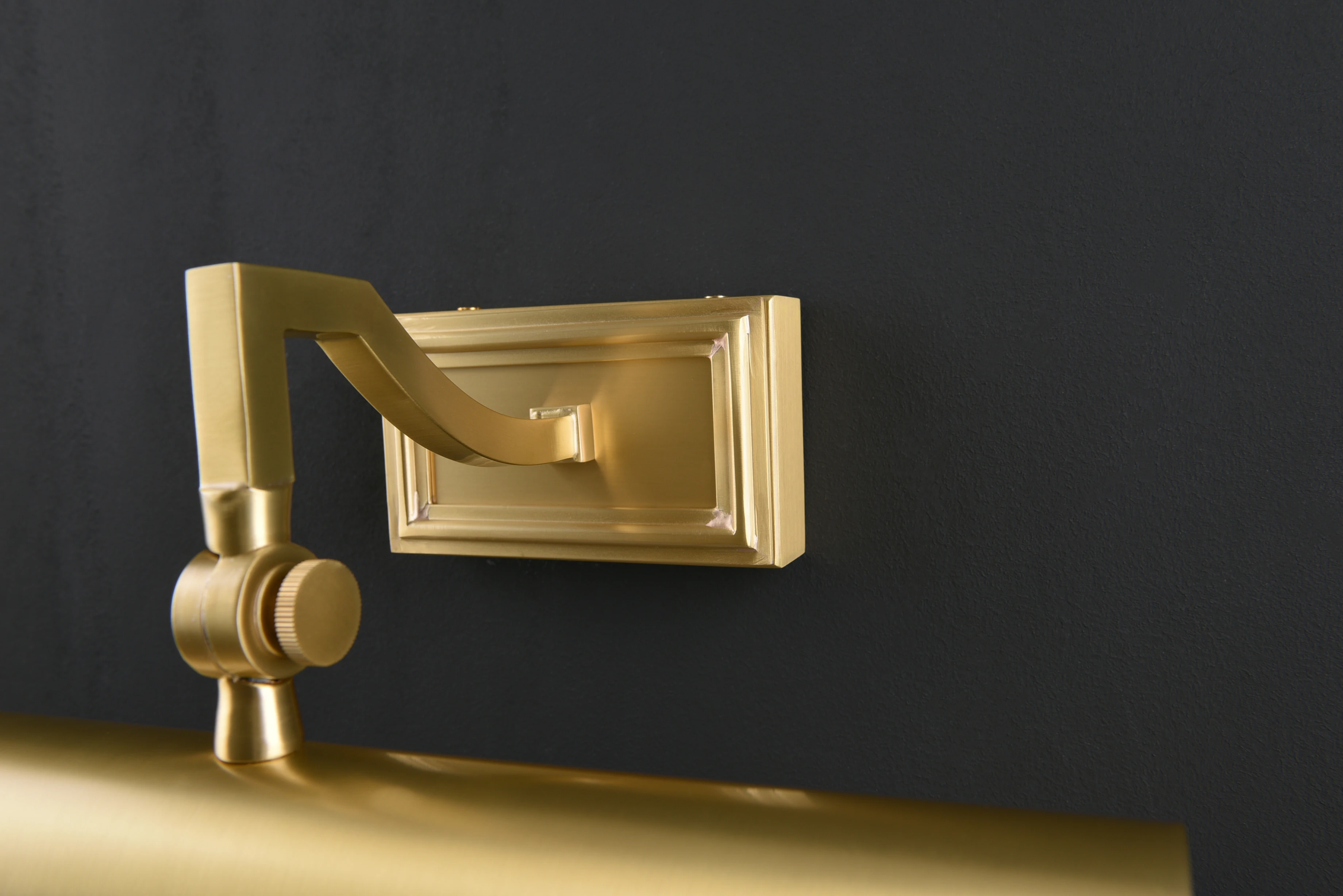 Hand-forged copper wall lamp, bathroom vanity wall lamp