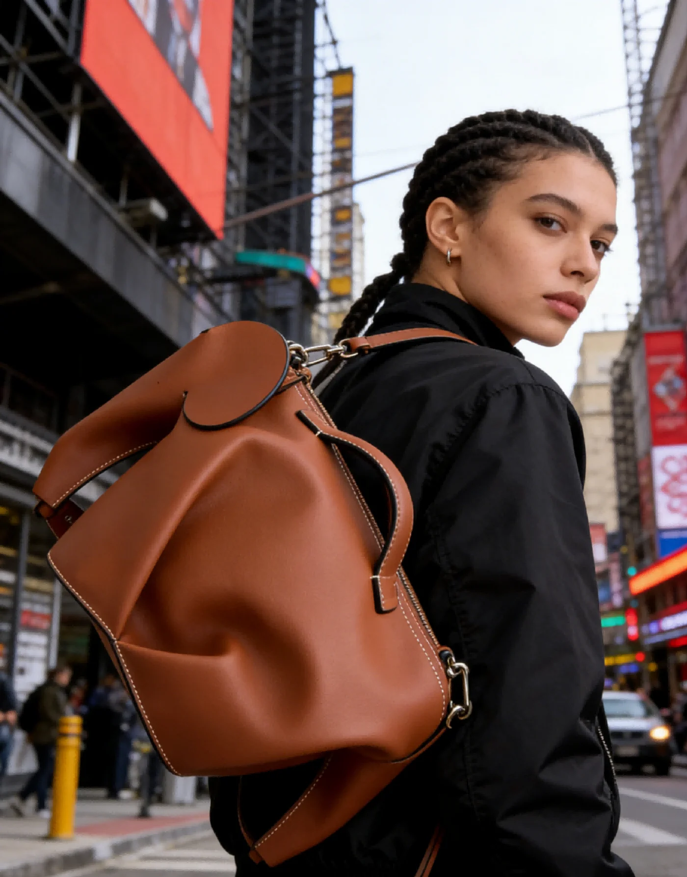 

Trendy Caramel Brown Oversized Tote Bag for Women with Soft Ruched Texture and Dual Handles Large Capacity for Weekend Trips