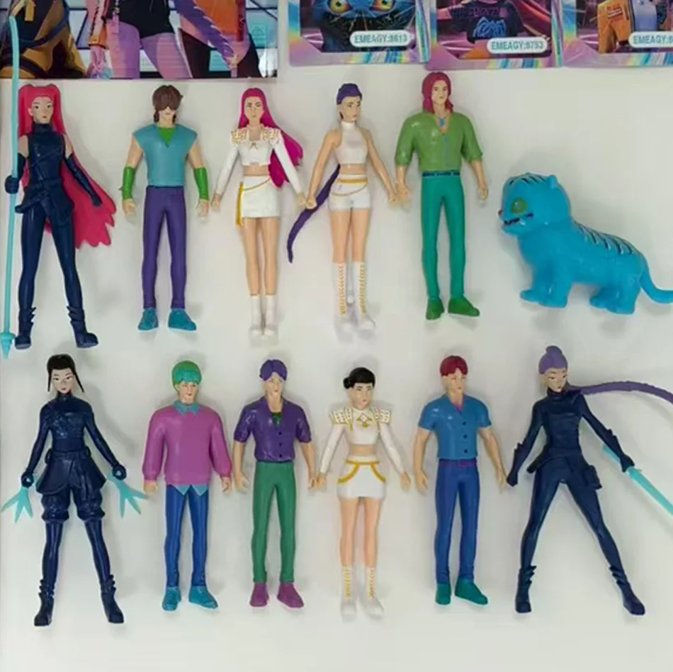 Figurka Demon Hunters Blind Box Anime Kpop 2025 Model Kolekcjonerski Dekoracja na Biurko dla Dzieci Gadżety Prezent