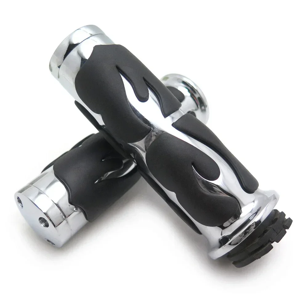 

Motorcycle Custom Flame Chrome Hand Grip for Universal Motorcycle with 1" 25mm Handlebar Honda Shadow/Magna,Yamaha Sportbikes