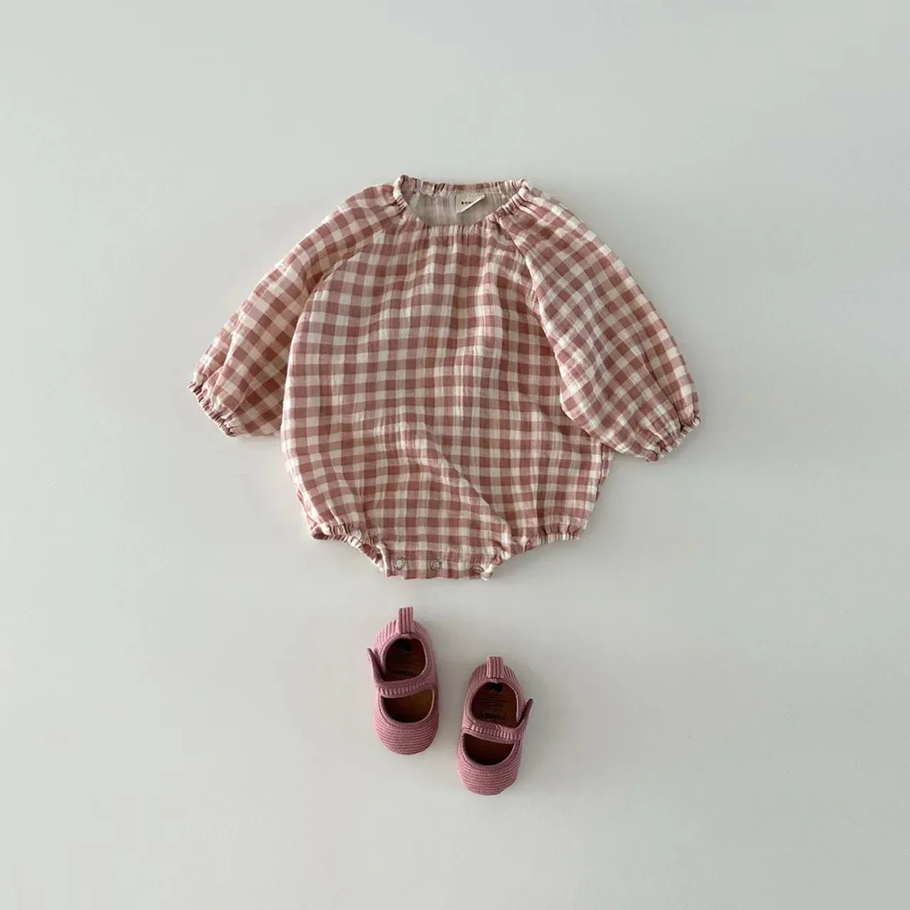 

2023 Autumn New Baby Girl Long Sleeve Heart Print Bodysuit Newborn Infant Plaid Jumpsuit Cotton Toddler Comfortable Clothes