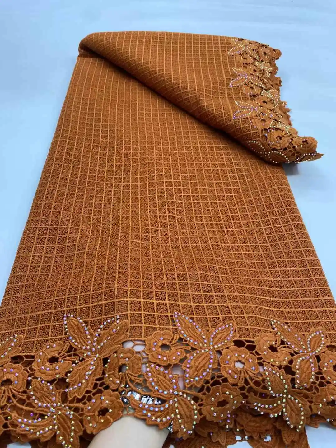 2025 신상 아프리카 나이지리아산 코튼 웨딩 레이스 원단 파티 드레스 스팽글 재봉용 수용성 고품질 5야드