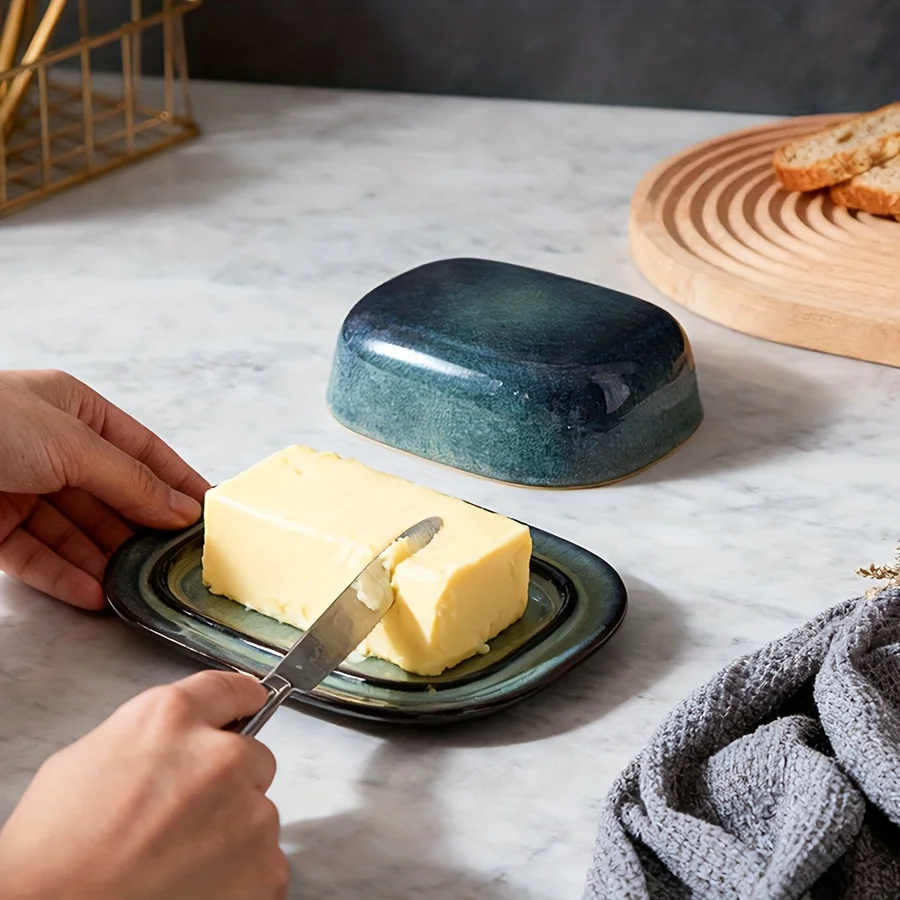 1pc Retro Kiln-change Ceramic Butter Dish with Lid, Porcelain Butter Dish for Countertop Butter Keeper Butter Holder Container f