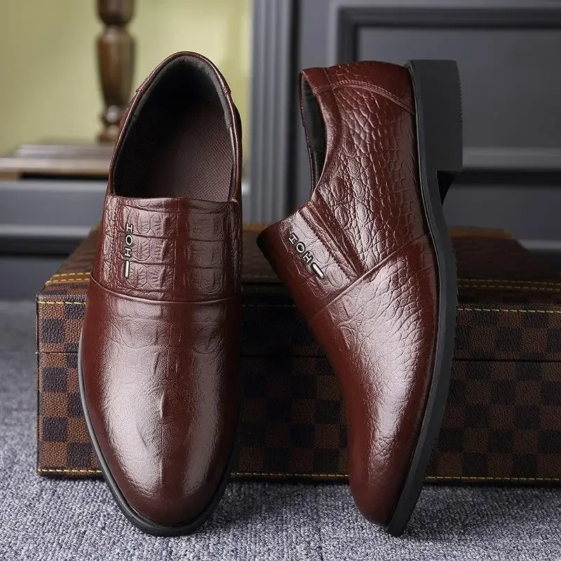 Social Shoe for Men Round Toe Brown Dress Shoes Man Spring Autumn Black Elegant and Classic Leather Casual Italian New Footwear