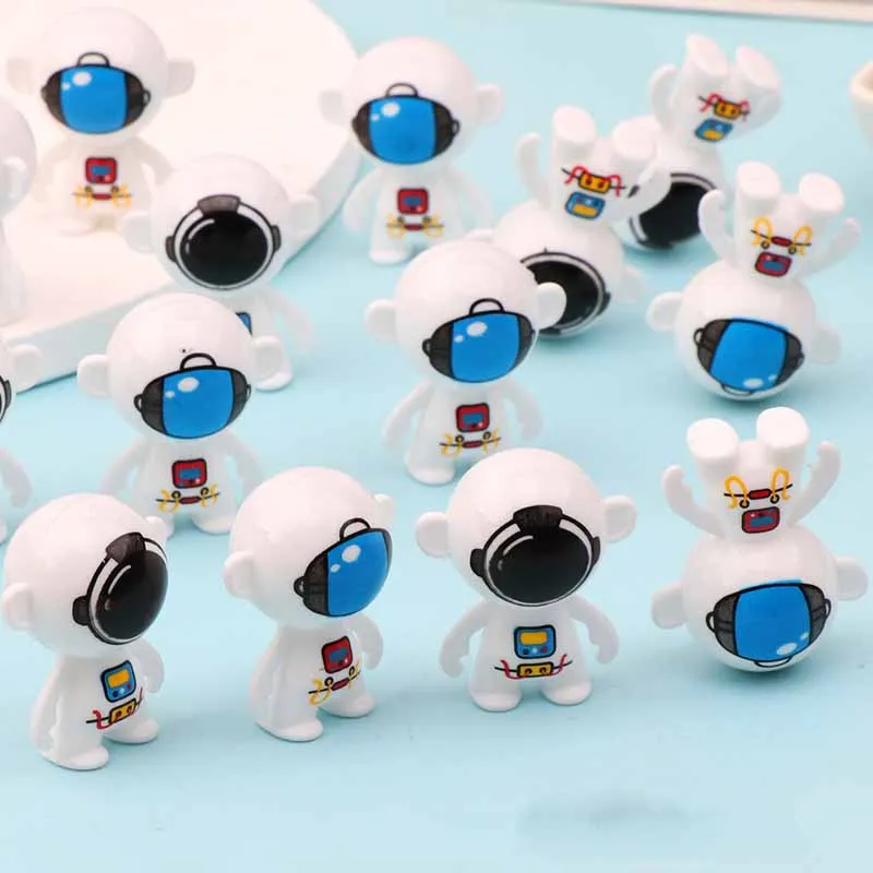 20Pcs Cartoon Spaceman Tumbler Mini Doll Childhood Nostalgia Toys Desktop Small Ornaments Twisted Egg Toy Kids Small Gifts