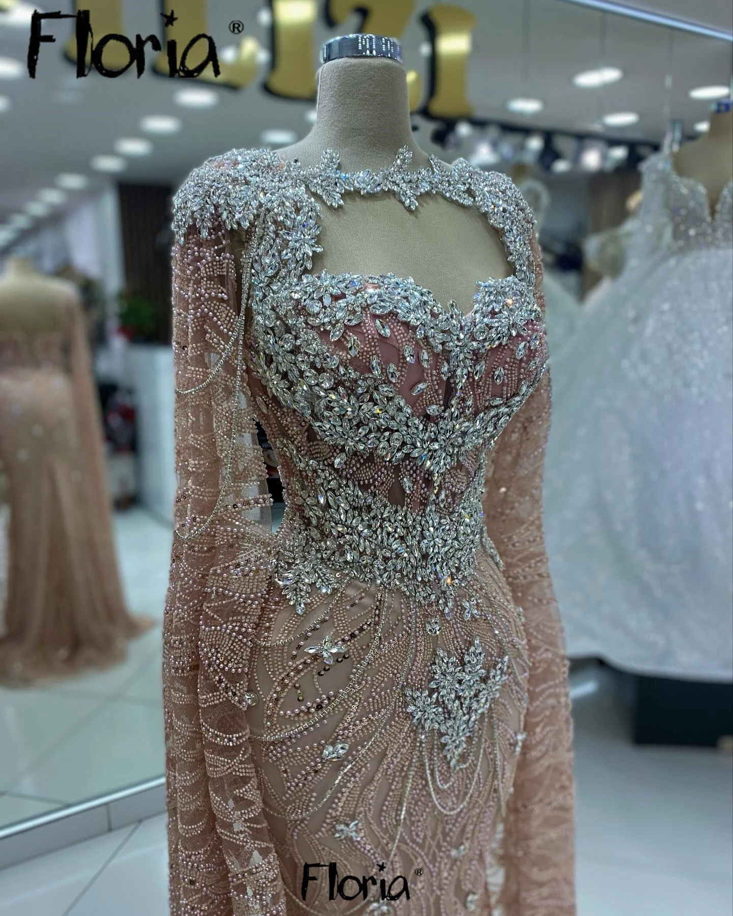 Blush Pink Cape Sleeve Evening Dress Elegant 2025 Mermaid Formal Wedding Party Dresses Heavy Beaded Engagament Gowns Dubai